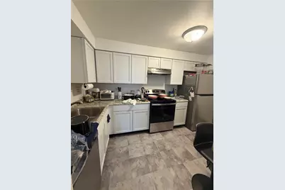 945 Washington Ave, Carnegie, PA 15106 - Photo 2
