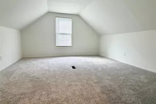 204 Seneca Dr, Arnold, PA 15068 - Photo 16