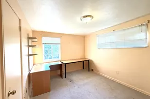 2034 W Kendon Dr, Pittsburgh, PA 15221 - Photo 16