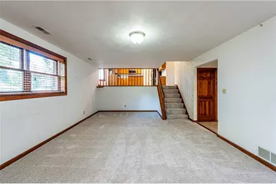 902 Clayton Street, Hempfield Township, PA 15601 - Photo 30