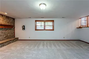 902 Clayton St, Hempfield Township, PA 15601 - Photo 32