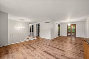 123 Bridle, Pittsburgh, PA 15116 - Photo 4
