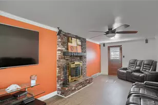 141 Golden Gate Dr, Pittsburgh, PA 15147 - Photo 20