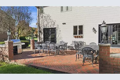 975 Brandywine Drive, Hermitage, PA 16148 - Photo 6