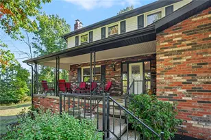 29 Woodland Rd, Mount Pleasant, PA 15340 - Photo 2