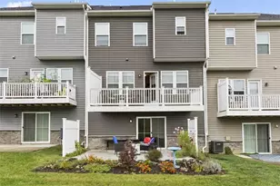 4056 Crown Dr, South Park, PA 15129 - Photo 24