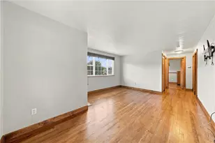 122 Sunrise Dr, Penn Twp, PA 15642 - Photo 6