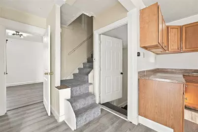 1302 Chelton Ave, Pittsburgh, PA 15226 - Photo 16