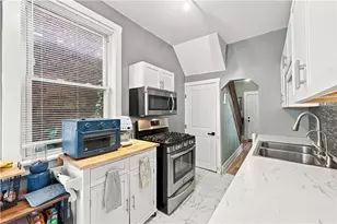 2818 Brentwood Ave, Pittsburgh, PA 15227 - Photo 10
