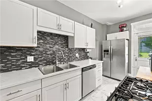 2818 Brentwood Ave, Pittsburgh, PA 15227 - Photo 8