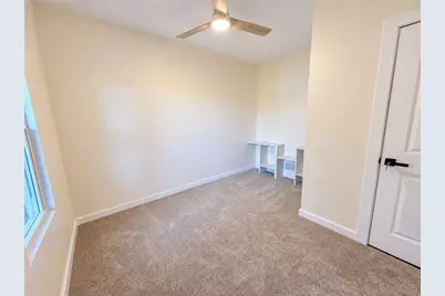 300 Morton Ave, Butler, PA 16001 - Photo 18