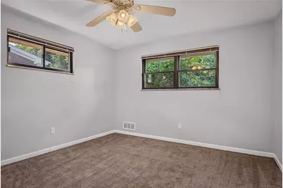 106 Susan Drive, Green Tree, PA 15220 - Photo 12