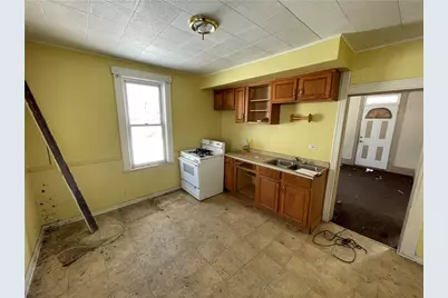 846 Florence Ave, East McKeesport, PA 15035 - Photo 4
