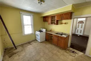 846 Florence Ave, East McKeesport, PA 15035 - Photo 4