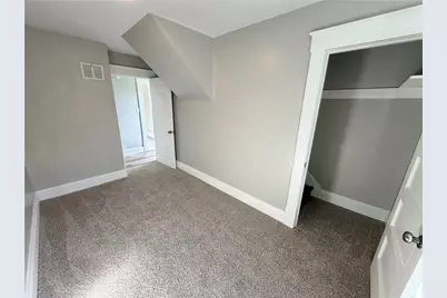 422 Glen Ave #2, Ellwood City, PA 16117 - Photo 14