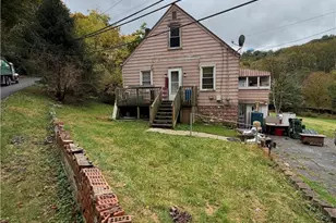 292 Saunders Station Rd, Level Green, PA 15085 - Photo 16