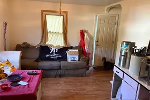 292 Saunders Station Rd, Level Green, PA 15085 - Photo 2