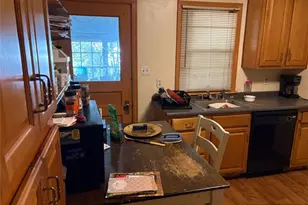 292 Saunders Station Rd, Level Green, PA 15085 - Photo 4