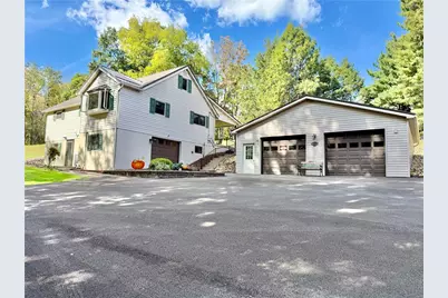143 Twin Lakes Dr, East Franklin Township, PA 16201 - Photo 2