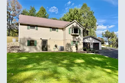 143 Twin Lakes Dr, East Franklin Township, PA 16201 - Photo 1