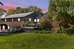2633 Wyncote Rd, Bethel Park, PA 15102 - Photo 30