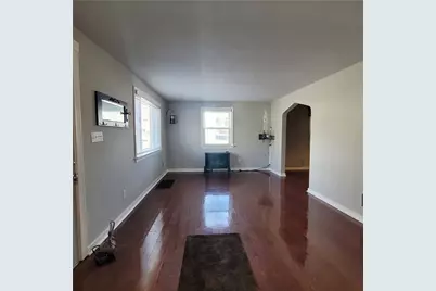 330 Wilcox St, Carnegie, PA 15106 - Photo 2