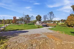 501 Scanga Dr, Lower Burrell, PA 15068 - Photo 46