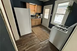 605 N 6th St, Clairton, PA 15025 - Photo 2