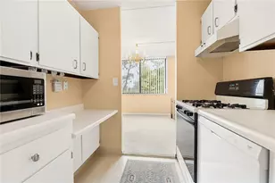1160 Bower Hill Rd, Pittsburgh, PA 15243 - Photo 10
