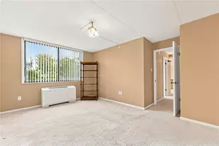 1160 Bower Hill Rd, Pittsburgh, PA 15243 - Photo 16