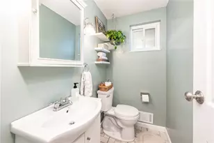 1397 Snee Dr, South Park, PA 15236 - Photo 6