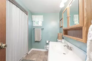 1397 Snee Dr, South Park, PA 15236 - Photo 16
