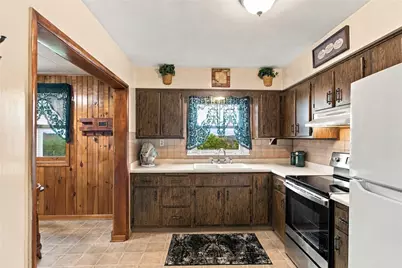 1528 Millers Run Rd, Mount Pleasant, PA 15057 - Photo 12