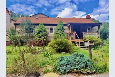 619 Riverside Dr, Freeport, PA 16229 - Photo 1
