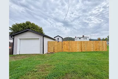 2535 8th Ave, Beaver Falls, PA 15010 - Photo 34