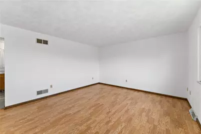 1356 Spencer Ave, Canton Township, PA 15301 - Photo 4