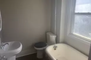855 Vankirk St, Clairton, PA 15025 - Photo 4