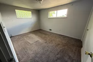 2320 Milburn St, East McKeesport, PA 15132 - Photo 6