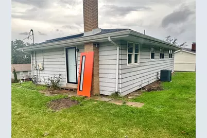 152 Autumn Dr, Twp of But SE, PA 16001 - Photo 4