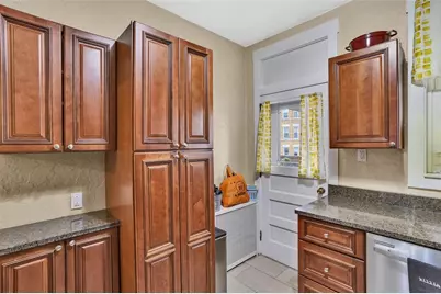 208 Gross Street, Friendship Park, PA 15224 - Photo 10