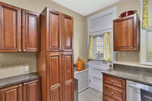 208 Gross St, Friendship Park, PA 15224 - Photo 10