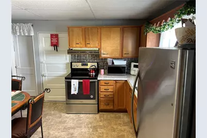 927 1st St, Menallen Township, PA 15442 - Photo 6