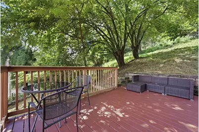 2133 E Beckert Ave, Pittsburgh, PA 15212 - Photo 22
