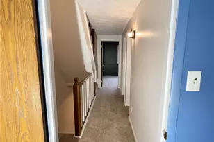 118 Old Village Ln, Bethel Park, PA 15102 - Photo 18