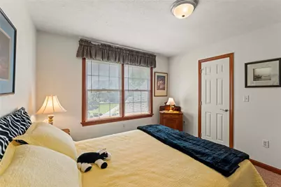 1004 Skyline Dr, Cecil, PA 15317 - Photo 28