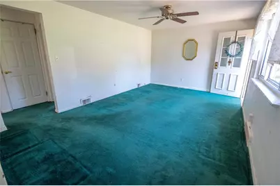 300 W Fenn Dr, Richland, PA 15044 - Photo 8