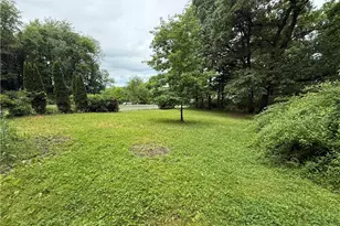 701 Chicora Rd, Oakland Township, PA 16025 - Photo 4