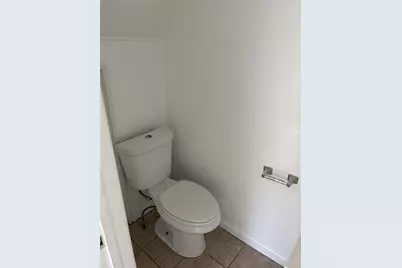 912 Hillsboro St, Pittsburgh, PA 15204 - Photo 18