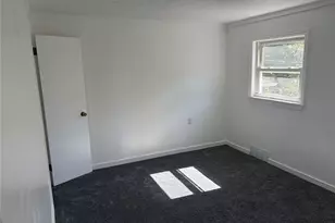 912 Hillsboro St, Pittsburgh, PA 15204 - Photo 14