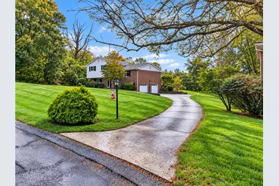 280 Mohawk Dr., Elizabeth Twp/Boro, PA 15135 - Photo 4